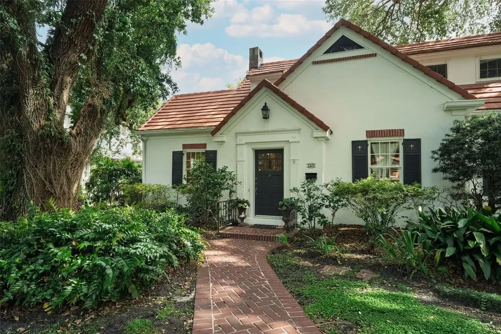 1415 Lancaster Drive Orlando FL 32806