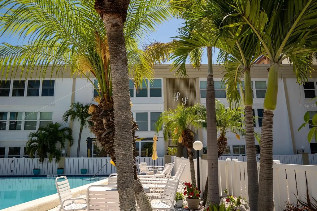 661 Poinsettia Avenue Clearwater Beach FL 33767