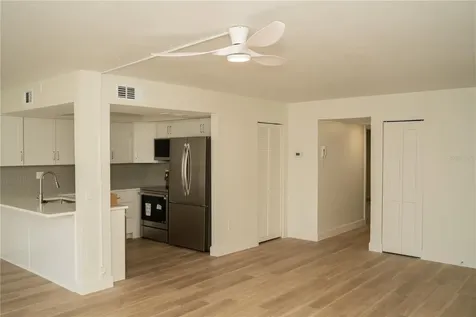 661 Poinsettia Avenue Clearwater Beach FL 33767