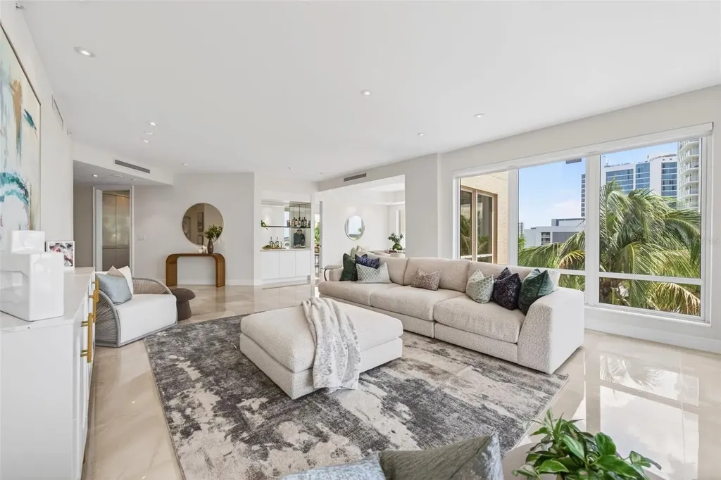35 Watergate Drive Sarasota FL 34236