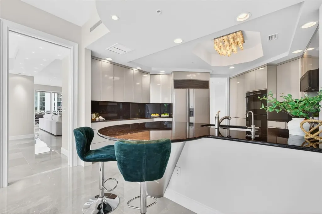 35 Watergate Drive Sarasota FL 34236