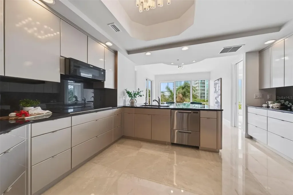 35 Watergate Drive Sarasota FL 34236