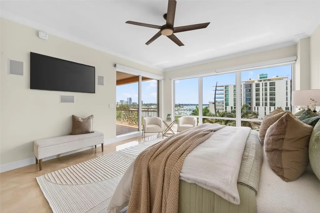 35 Watergate Drive Sarasota FL 34236