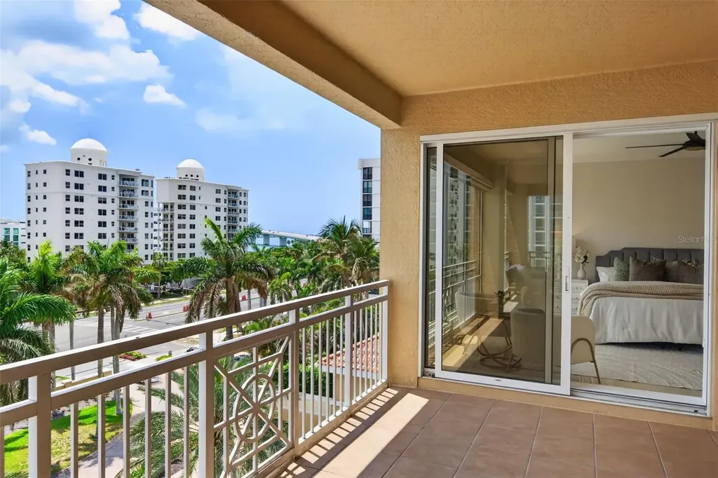 35 Watergate Drive Sarasota FL 34236