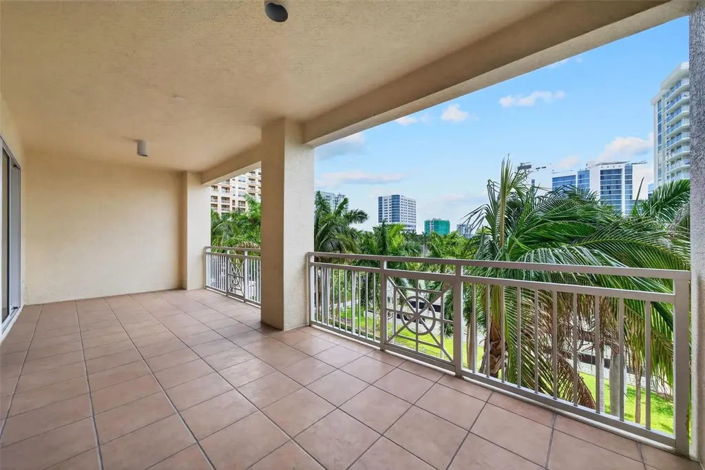 35 Watergate Drive Sarasota FL 34236