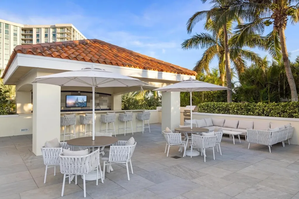 35 Watergate Drive Sarasota FL 34236