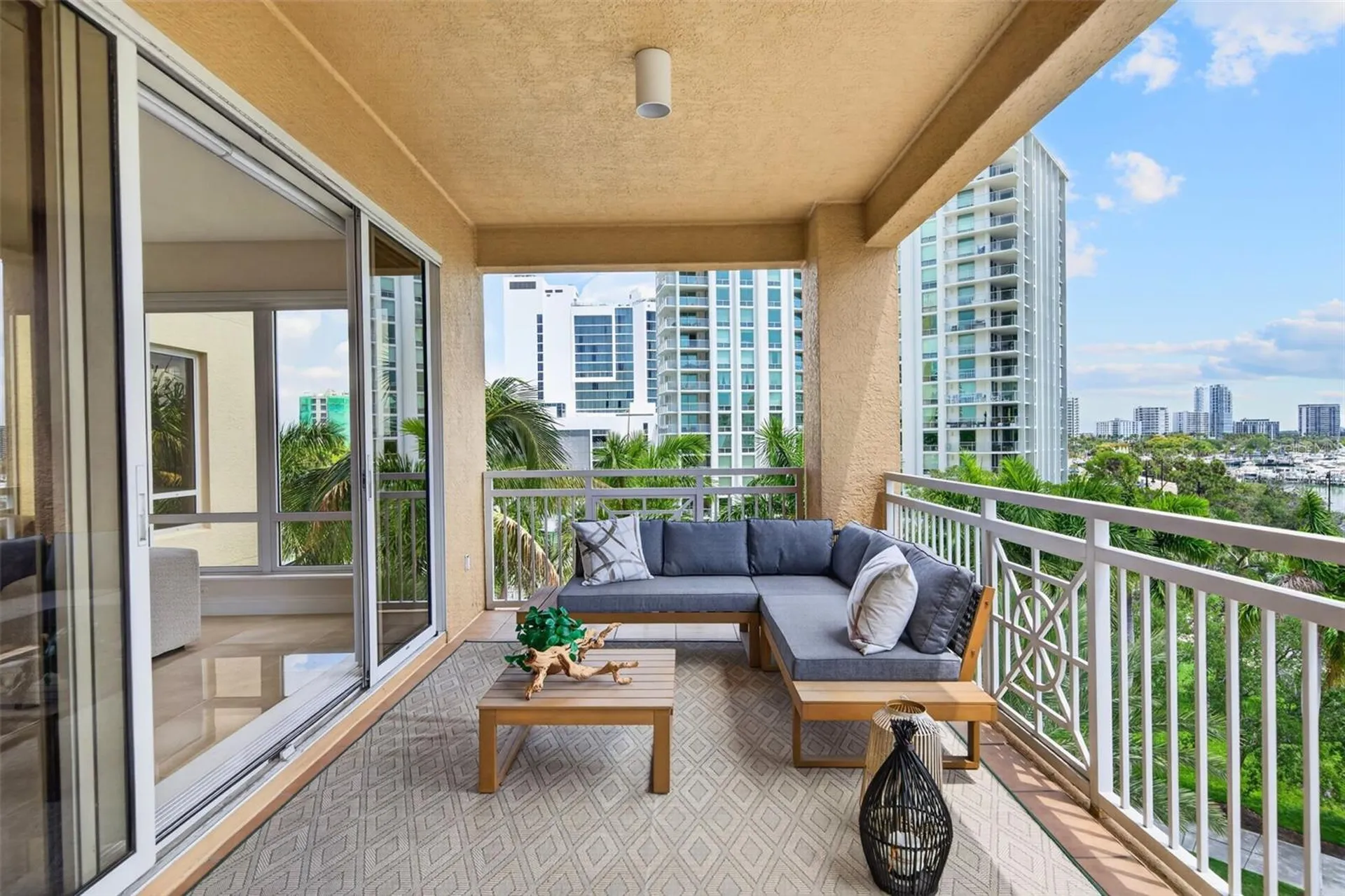 35 Watergate Drive Sarasota FL 34236