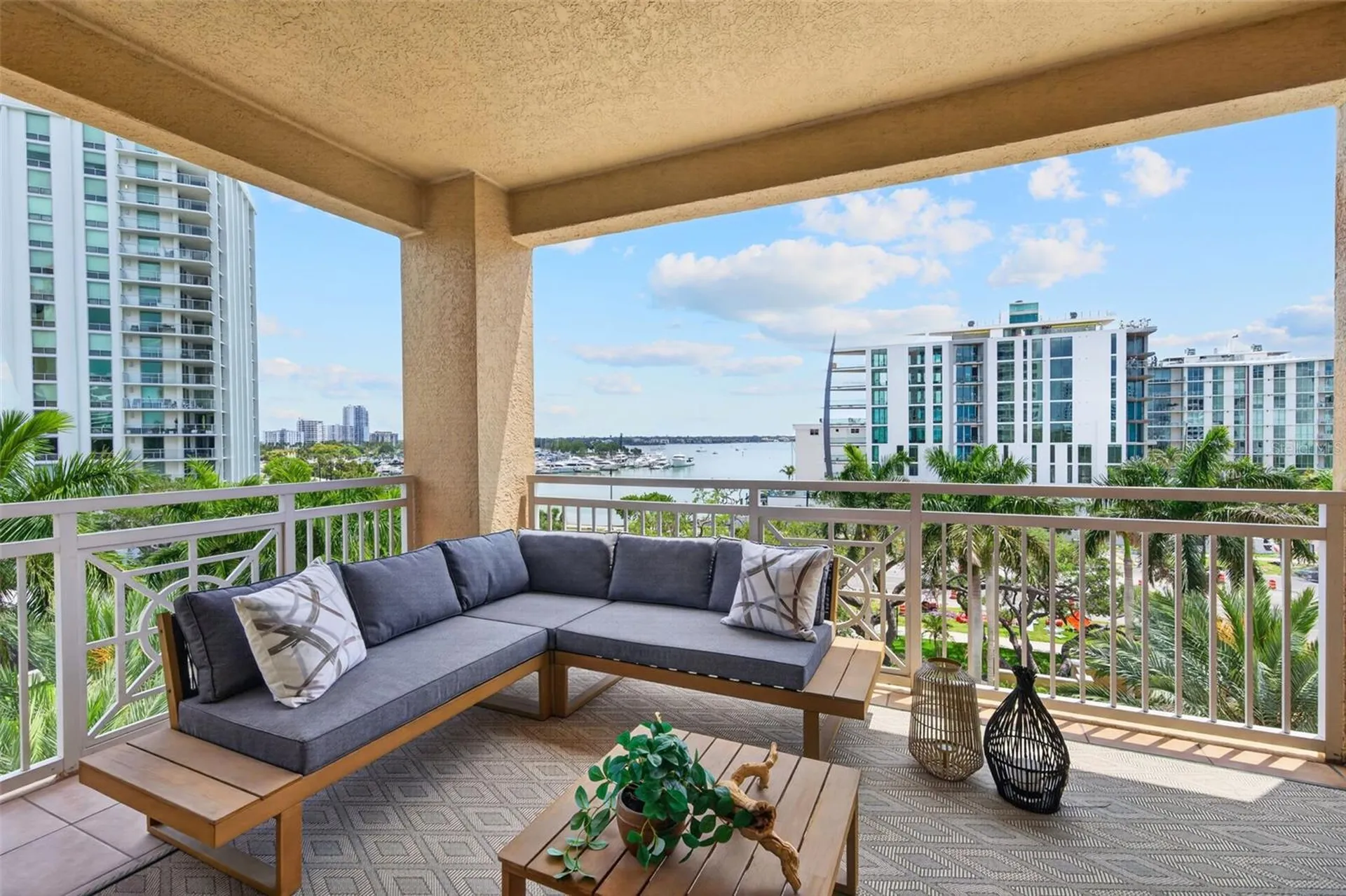 35 Watergate Drive Sarasota FL 34236