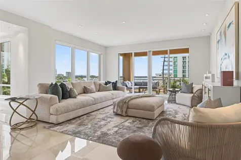 35 Watergate Drive Sarasota FL 34236