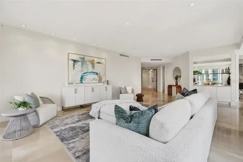 35 Watergate Drive Sarasota FL 34236