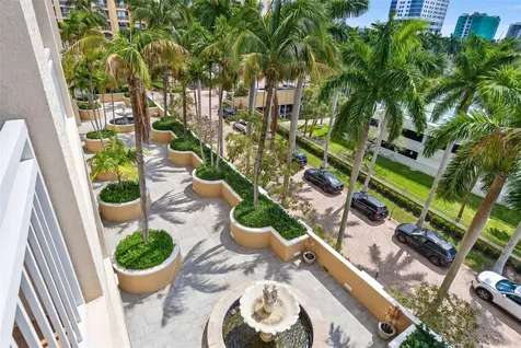 35 Watergate Drive Sarasota FL 34236