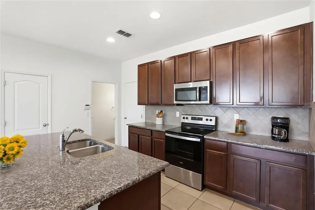 475 Merry Brook Circle Sanford FL 32771