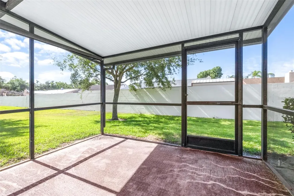 709 Oak Park Place Brandon FL 33511