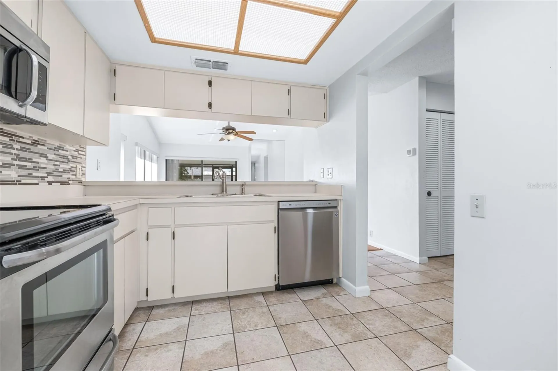 709 Oak Park Place Brandon FL 33511