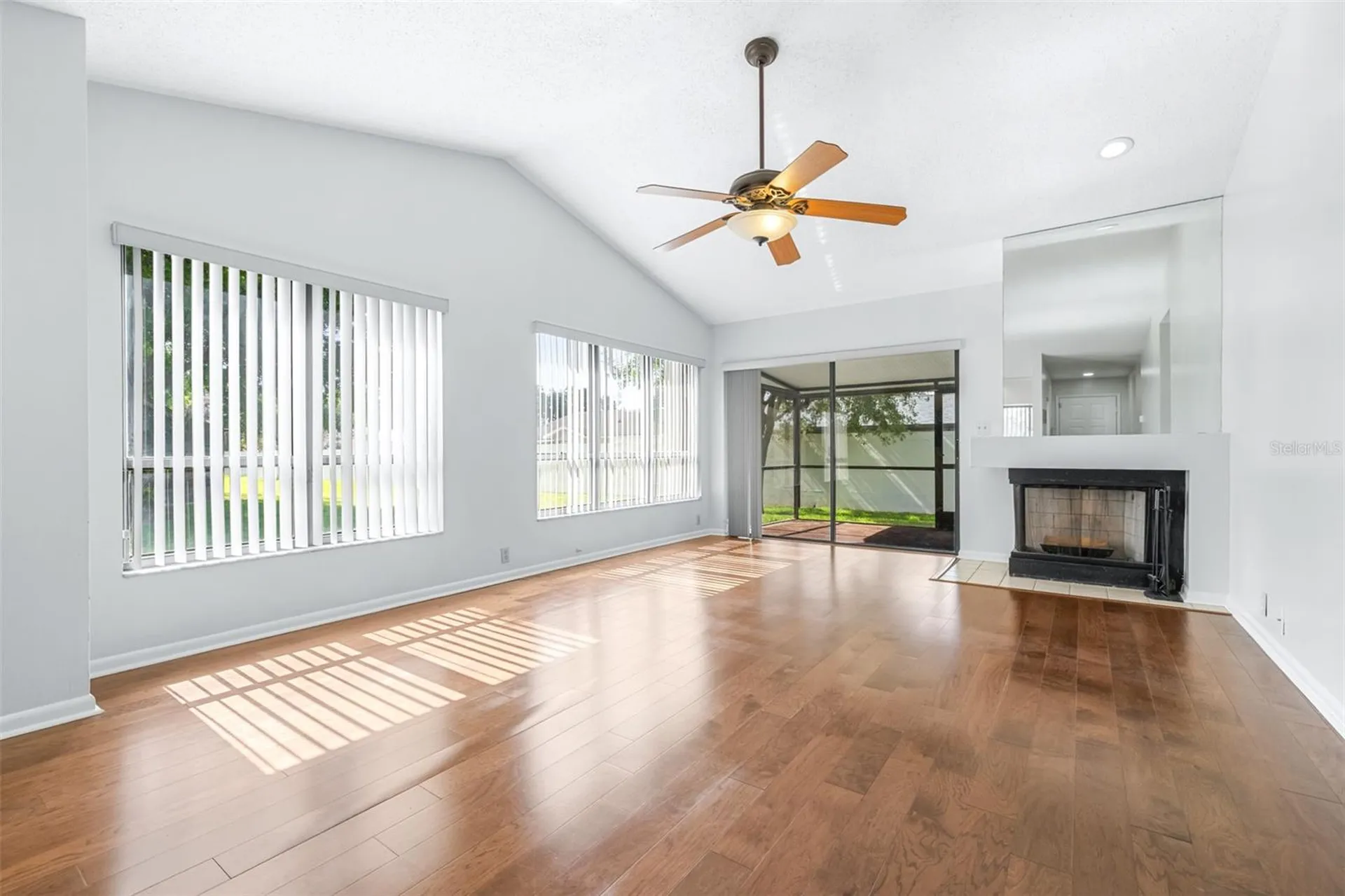 709 Oak Park Place Brandon FL 33511