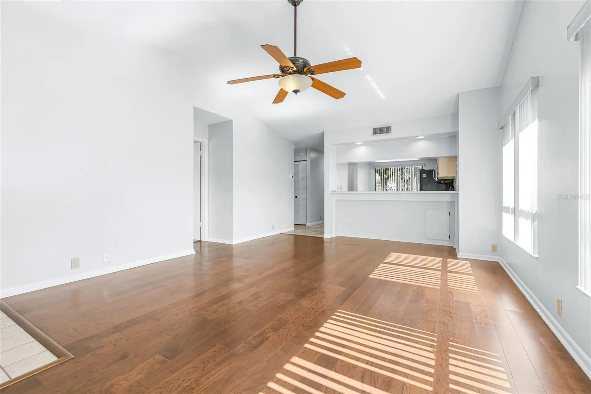 709 Oak Park Place Brandon FL 33511