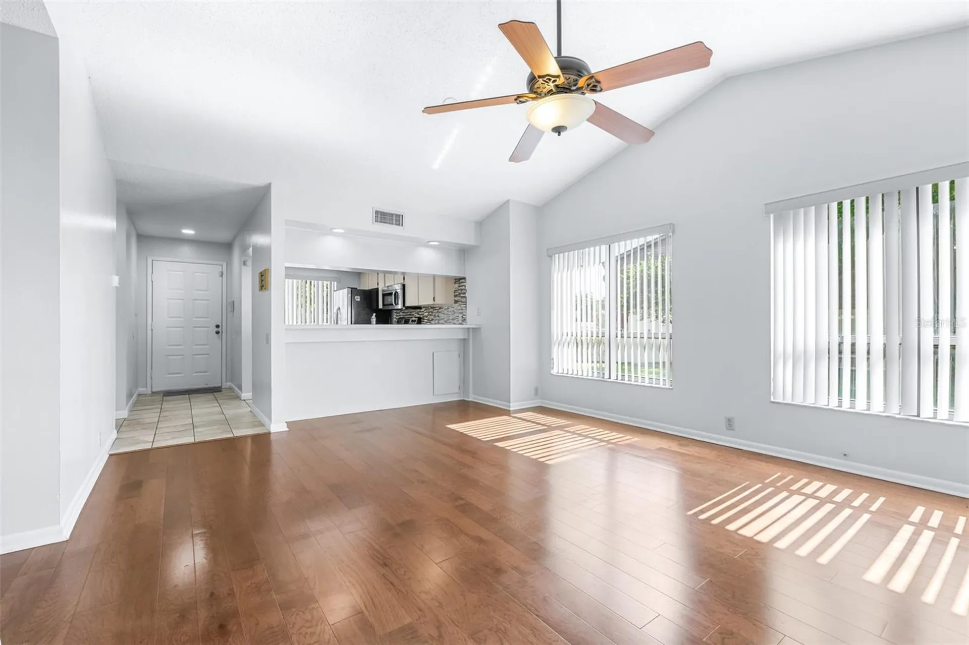 709 Oak Park Place Brandon FL 33511