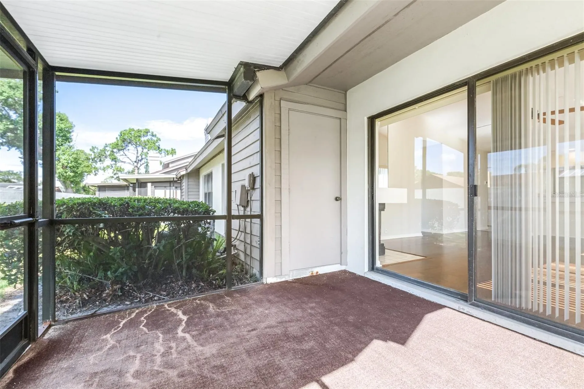 709 Oak Park Place Brandon FL 33511