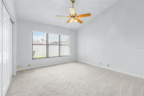 709 Oak Park Place Brandon FL 33511