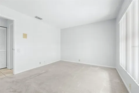 709 Oak Park Place Brandon FL 33511