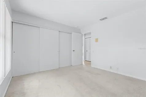 709 Oak Park Place Brandon FL 33511