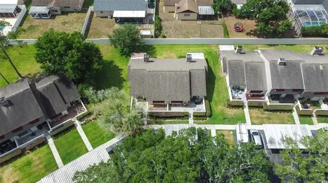 709 Oak Park Place Brandon FL 33511