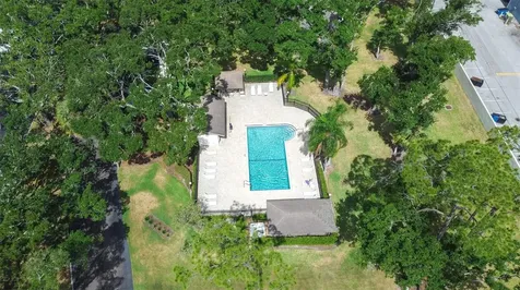 709 Oak Park Place Brandon FL 33511