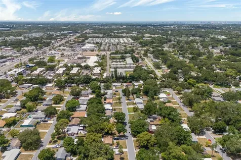 2952 Webley Drive Largo FL 33771