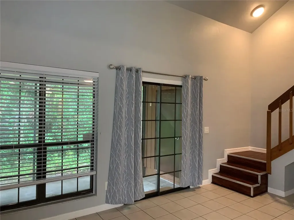 5754 SW 8th Place Gainesville FL 32607
