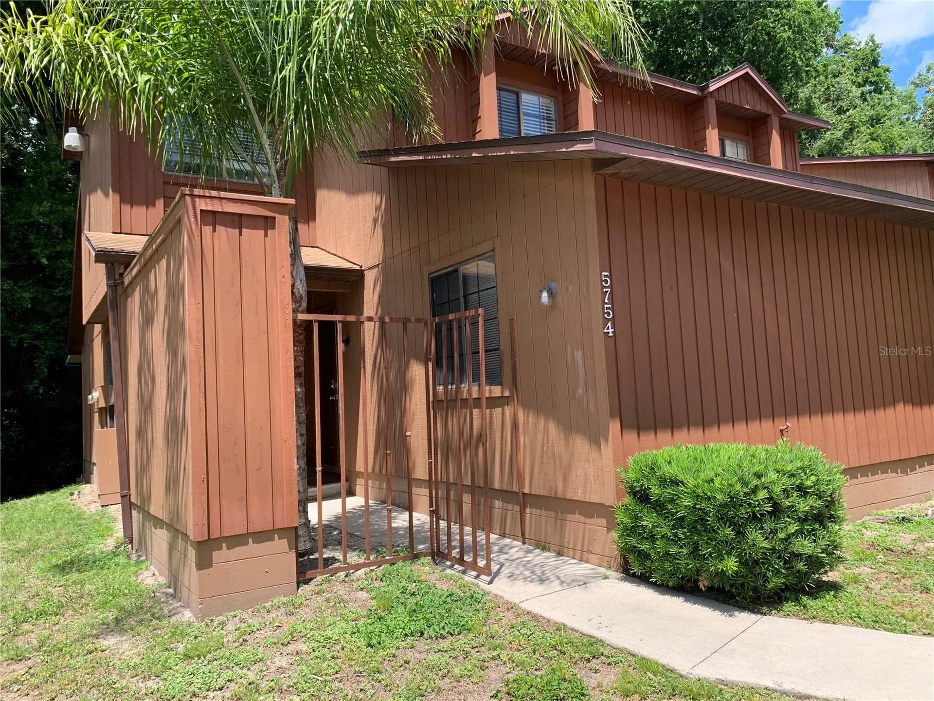 5754 SW 8th Place Gainesville FL 32607
