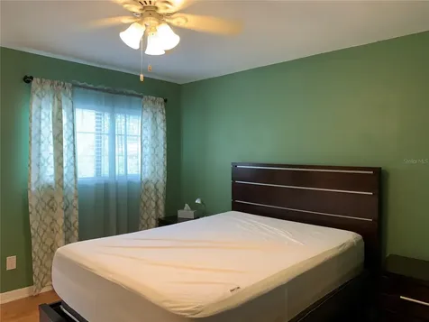 5754 SW 8th Place Gainesville FL 32607