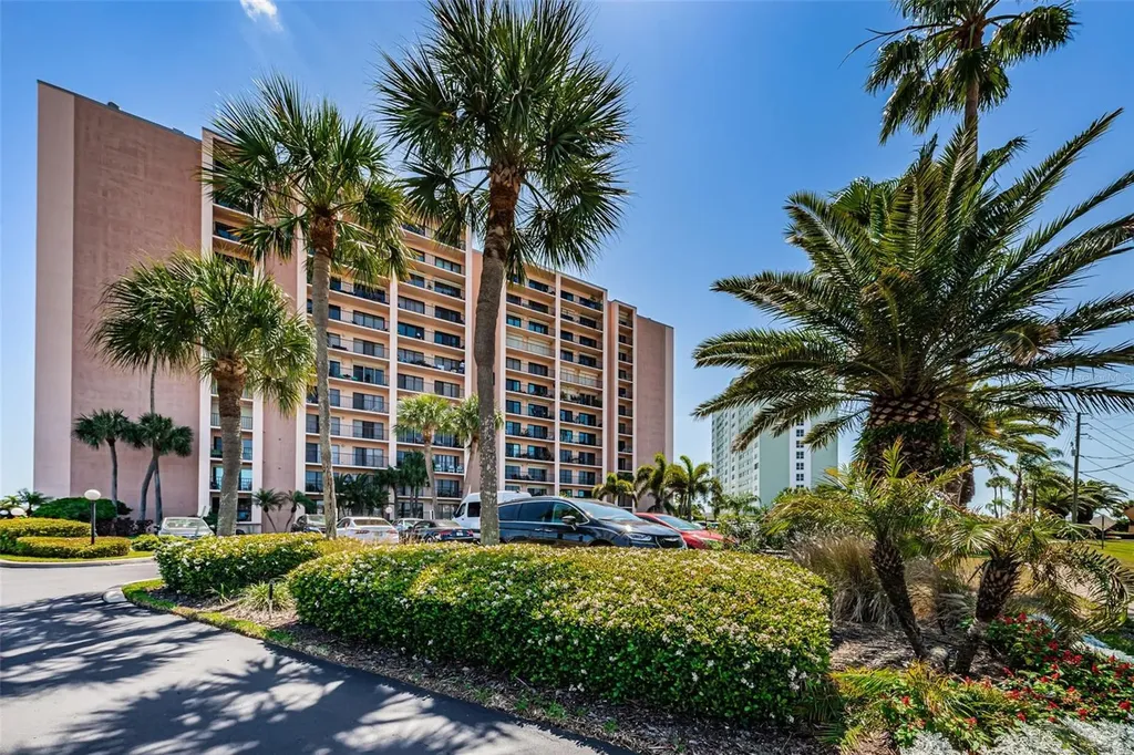 51 Island Way Clearwater Beach FL 33767