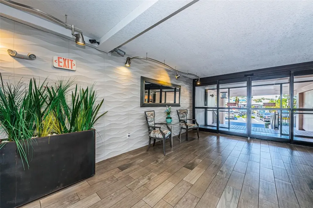 51 Island Way Clearwater Beach FL 33767