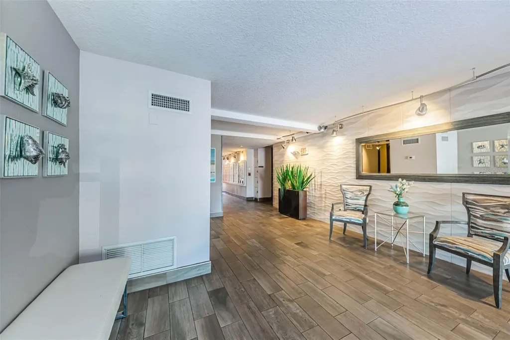 51 Island Way Clearwater Beach FL 33767