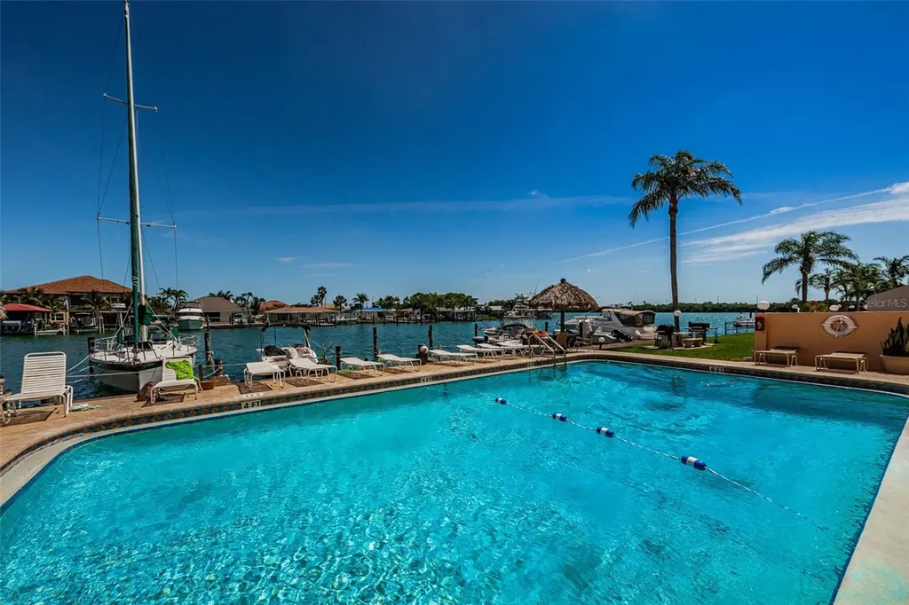 51 Island Way Clearwater Beach FL 33767