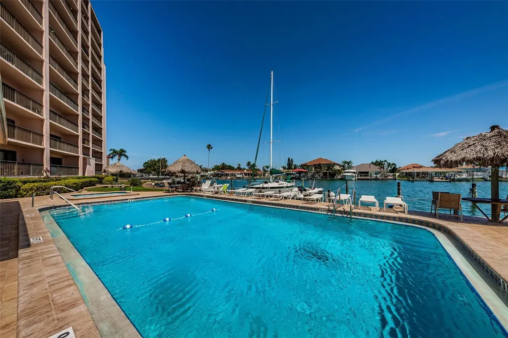 51 Island Way Clearwater Beach FL 33767