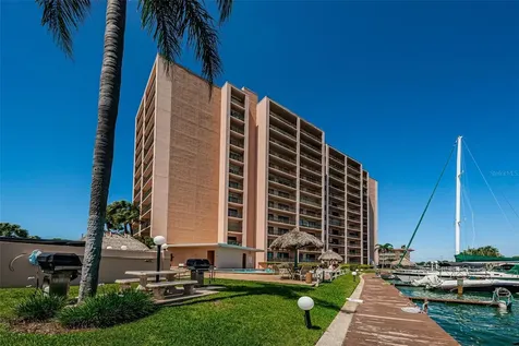 51 Island Way Clearwater Beach FL 33767