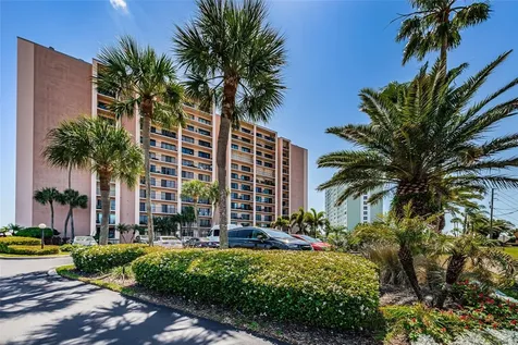 51 Island Way Clearwater Beach FL 33767