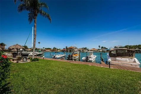 51 Island Way Clearwater Beach FL 33767