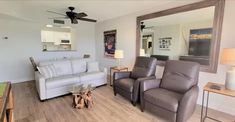 51 Island Way Clearwater Beach FL 33767