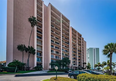 51 Island Way Clearwater Beach FL 33767