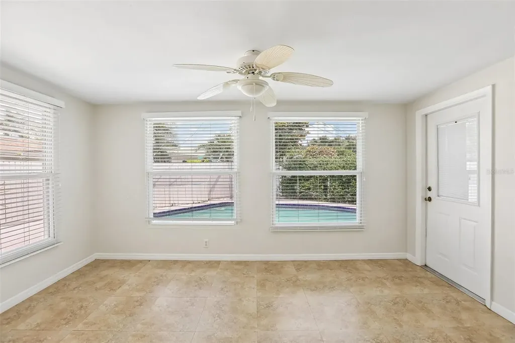 11589 64th Terrace Seminole FL 33772