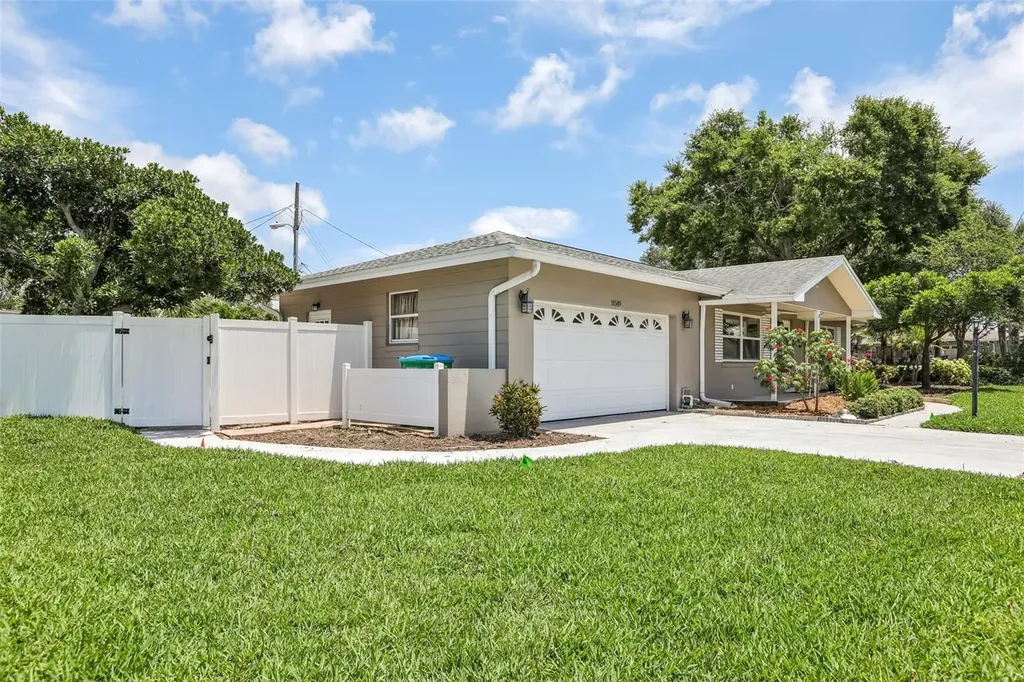 11589 64th Terrace Seminole FL 33772