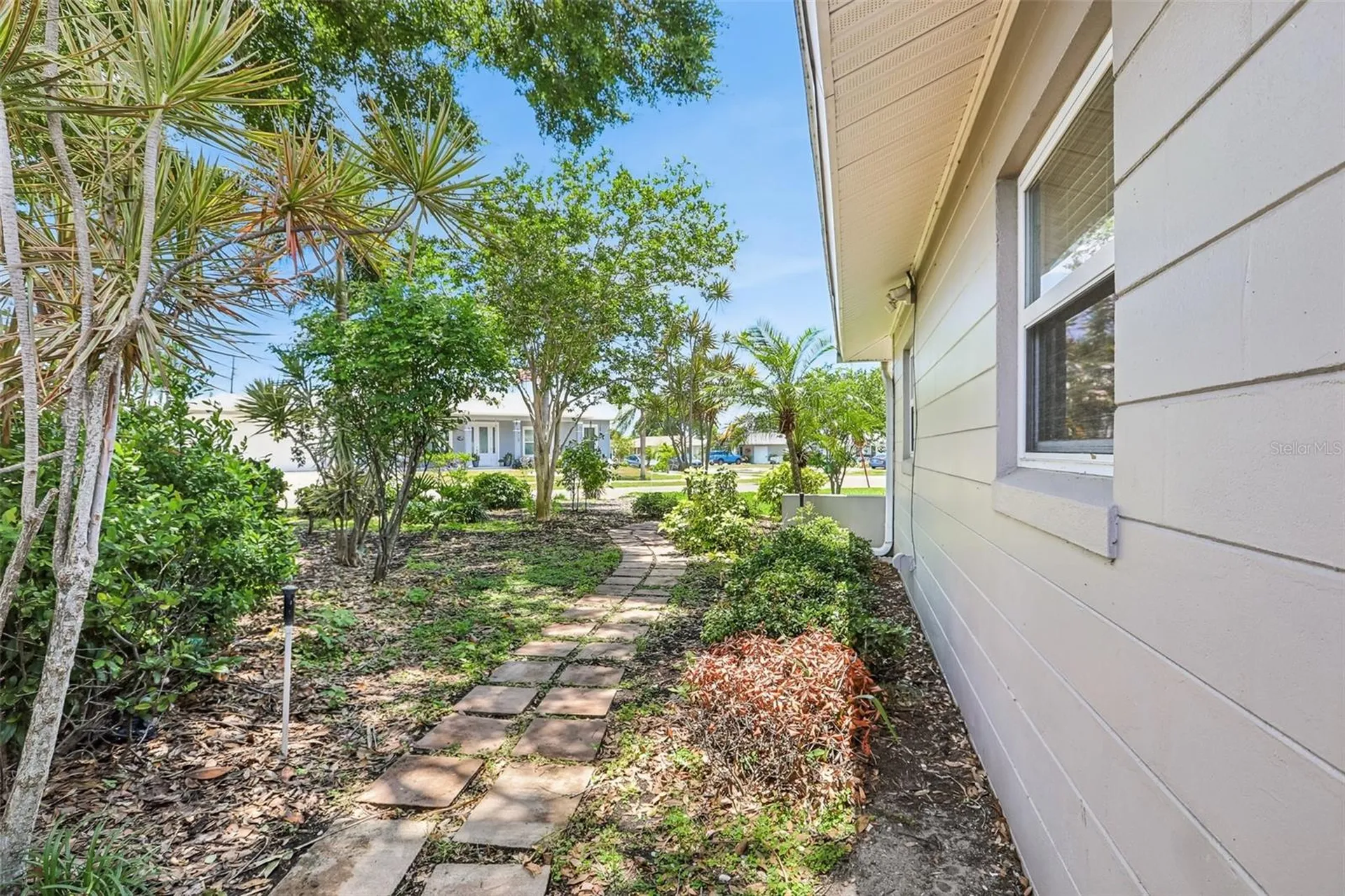 11589 64th Terrace Seminole FL 33772