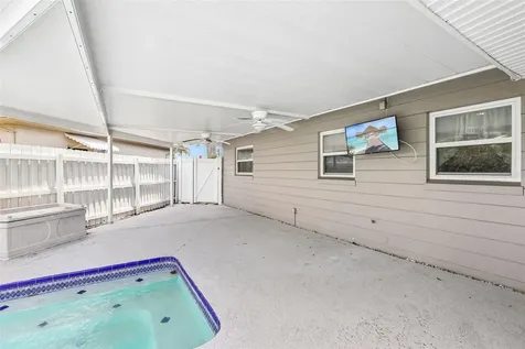 11589 64th Terrace Seminole FL 33772