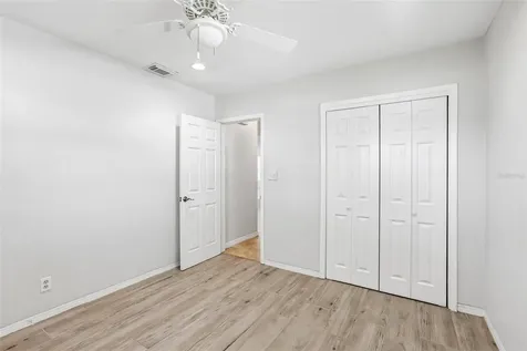 11589 64th Terrace Seminole FL 33772