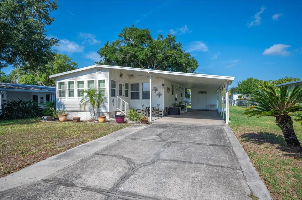 1610 Reynolds Road Lakeland FL 33801