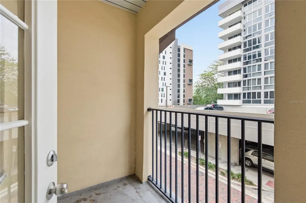 200 4th Avenue S St Petersburg FL 33701