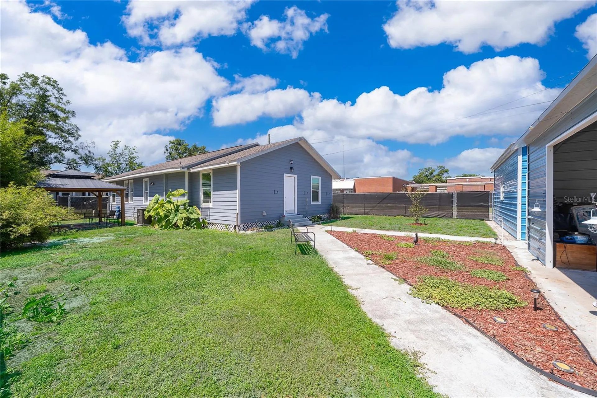 702 E Gilchrist Street Plant City FL 33563
