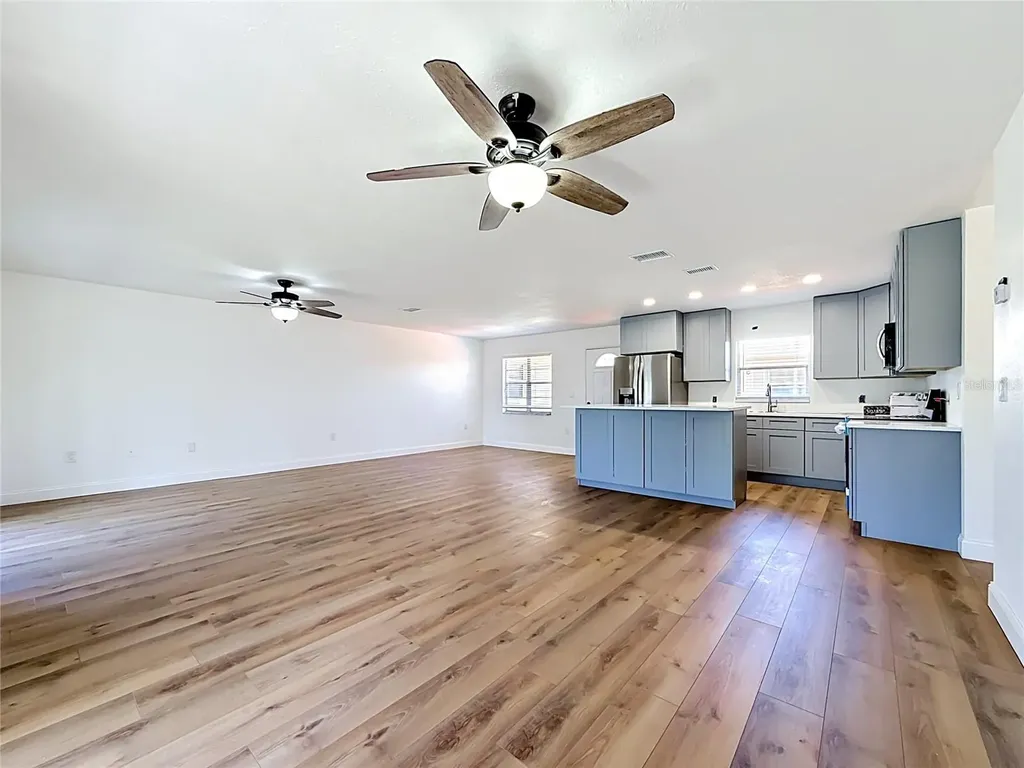 2188 Corinne Court S St Petersburg FL 33712